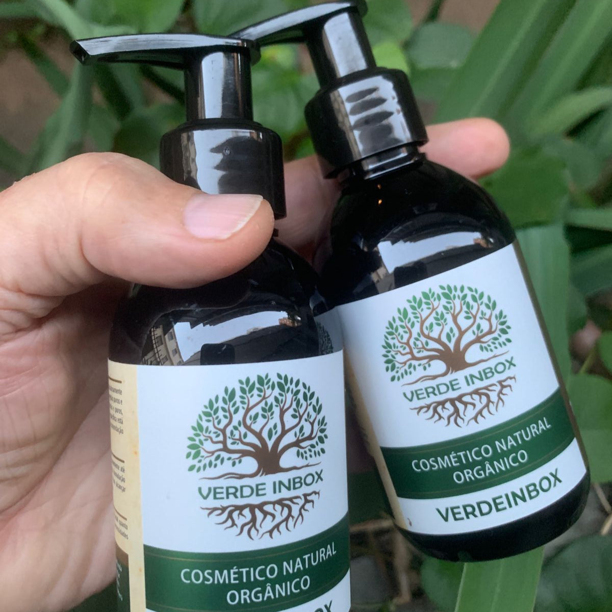 COSMÉTICO NATURAL Personalizado VerdeInbox IA